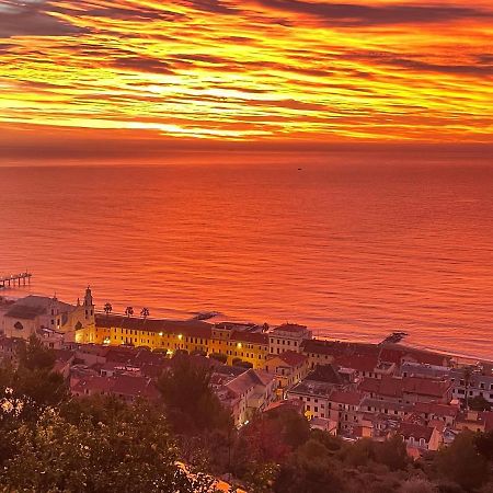 Sotto Le Stelle ...Il Mare Ξενοδοχείο Pietra Ligure Εξωτερικό φωτογραφία